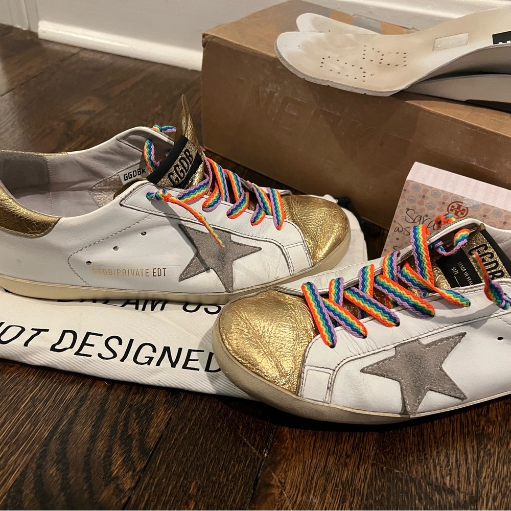**SOLD** Golden Goose Superstars! Size 39 (Private Edition)